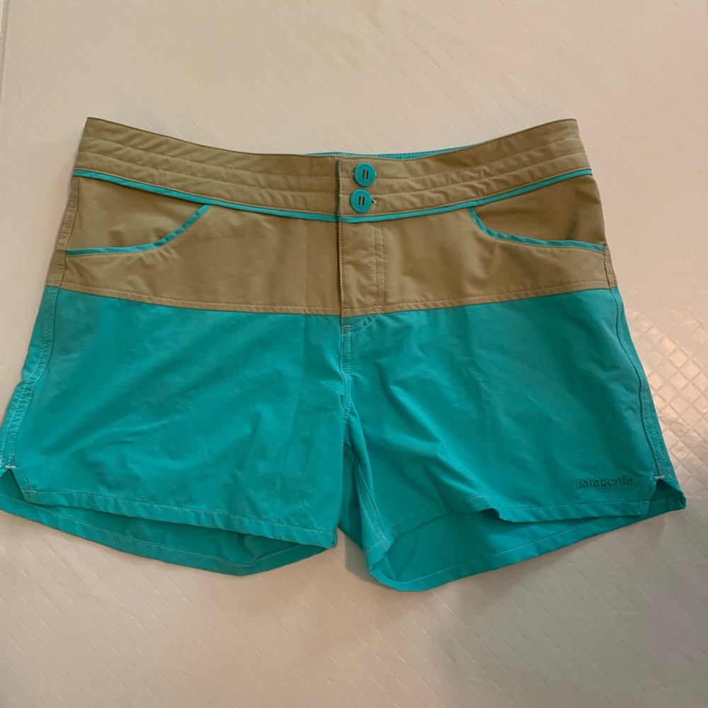 Patagonia wavefarer stretch shorts